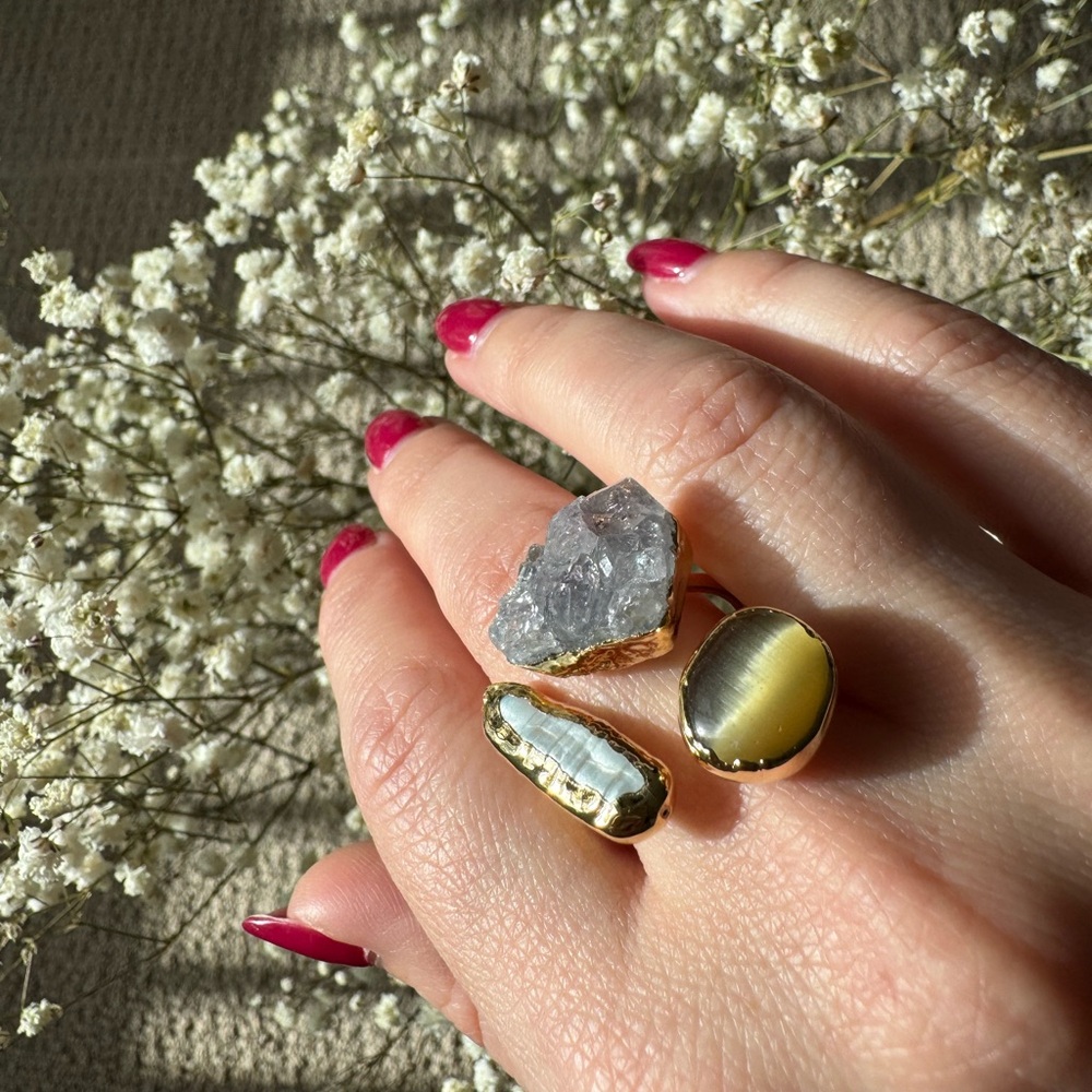 Baroque Pearl, cat’s eye and natural quartz ring